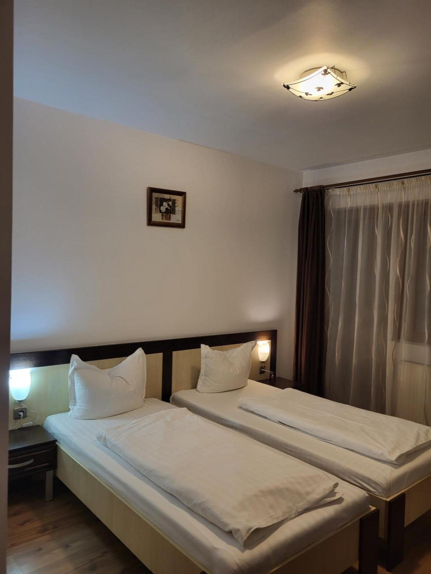 Pensiunea Denim Şelimbăr Habitación foto